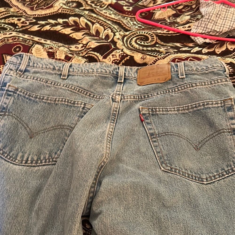 Levis 550 relaxed fit jeans 42x32